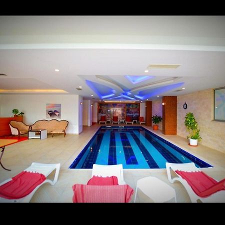 Empire Residence Alanya/Mahmutlar 50M От Моря Buitenkant foto