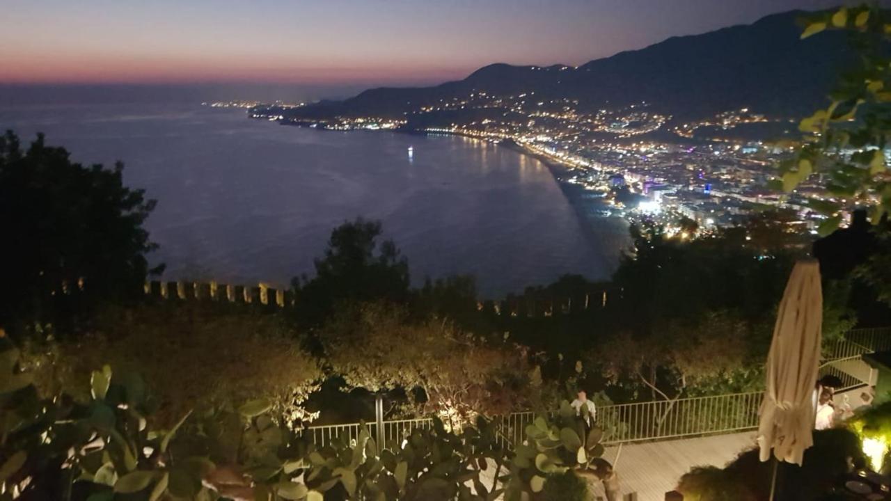 Empire Residence Alanya/Mahmutlar 50M От Моря Buitenkant foto